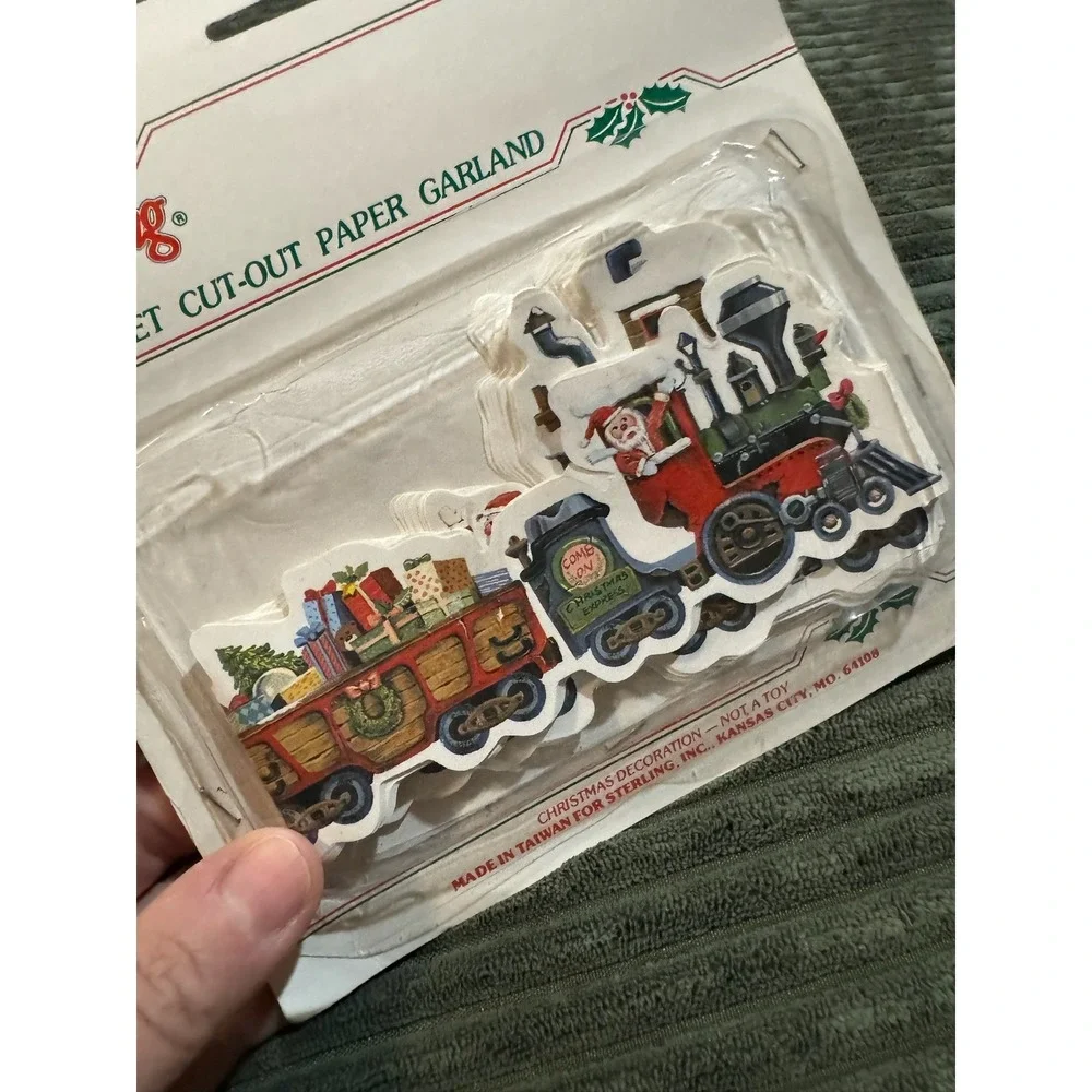 Sterling 12 Feet Cut Out Paper‎ Garland Train Santa Christmas Decoration New